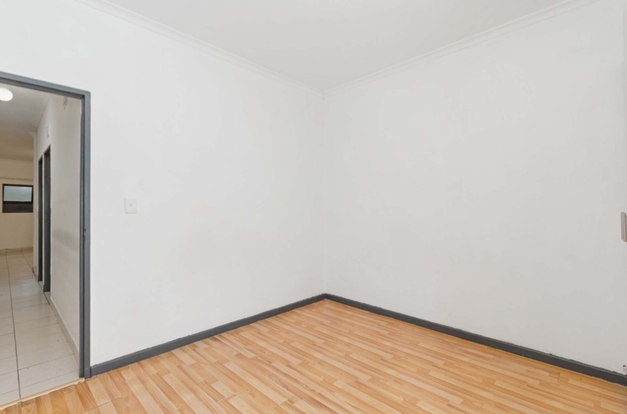 2 Bedroom Property for Sale in Observatory Western Cape